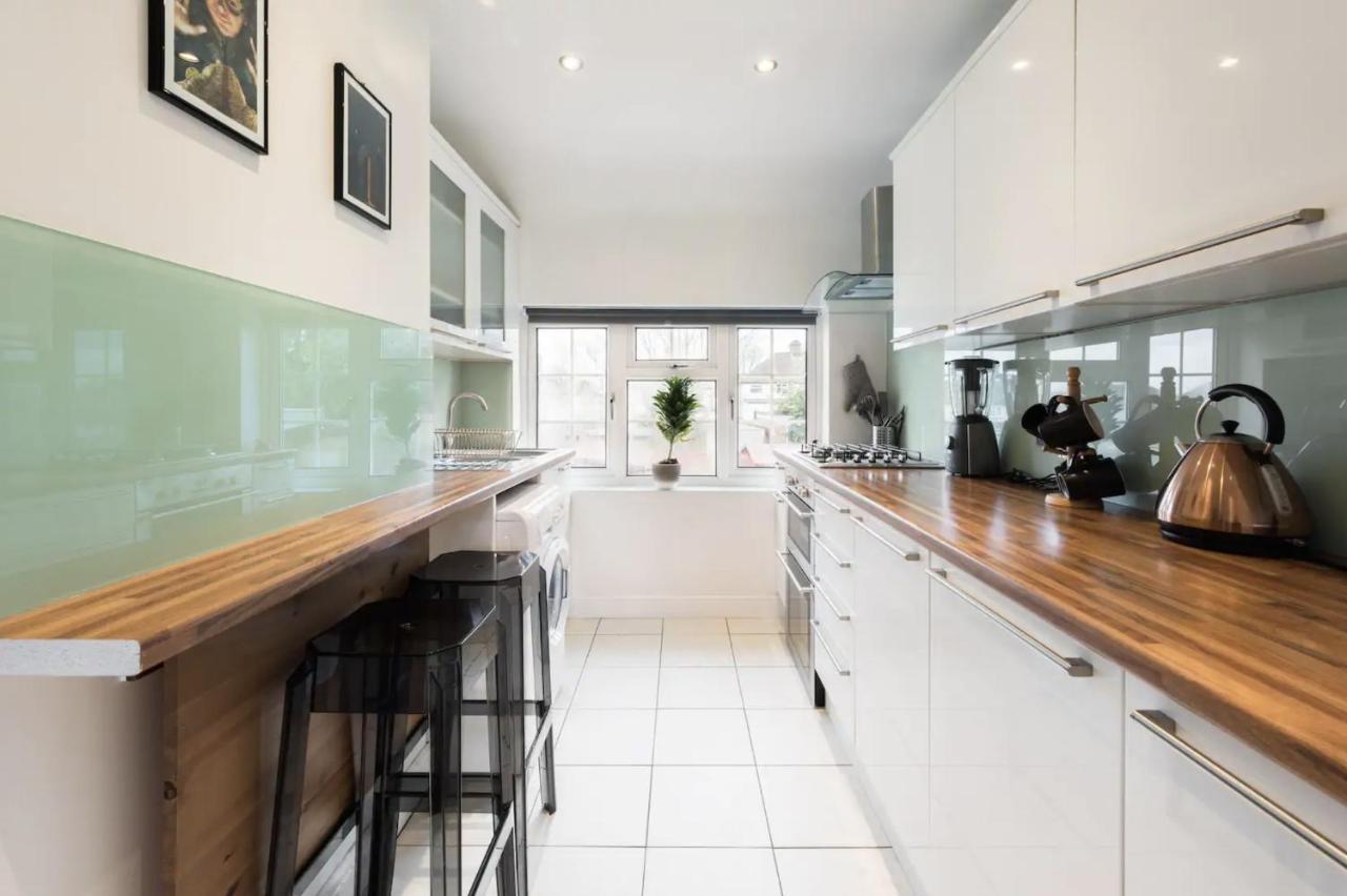 The Film Studio Appartement 5 Min To Harry Potter Watford  Exterior foto